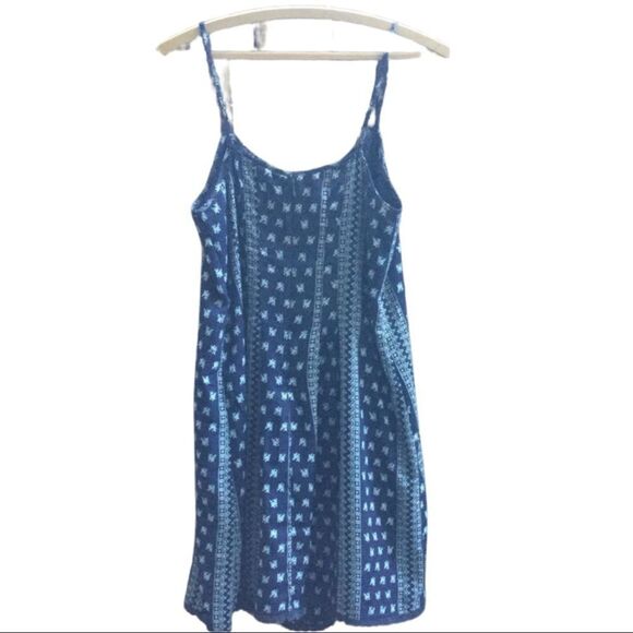 * Collective Concepts Embroidered Trim Pleat Dress - Picture 3 of 7